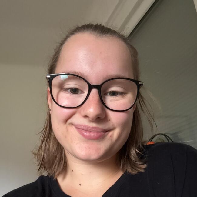 Babysitter in Mühlhausen: Anne