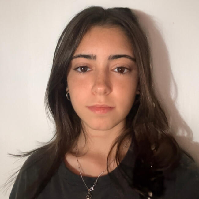 Babysitter in Buenos Aires: Thiara