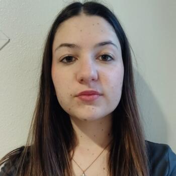 Babysitter in Miélan: Heloise