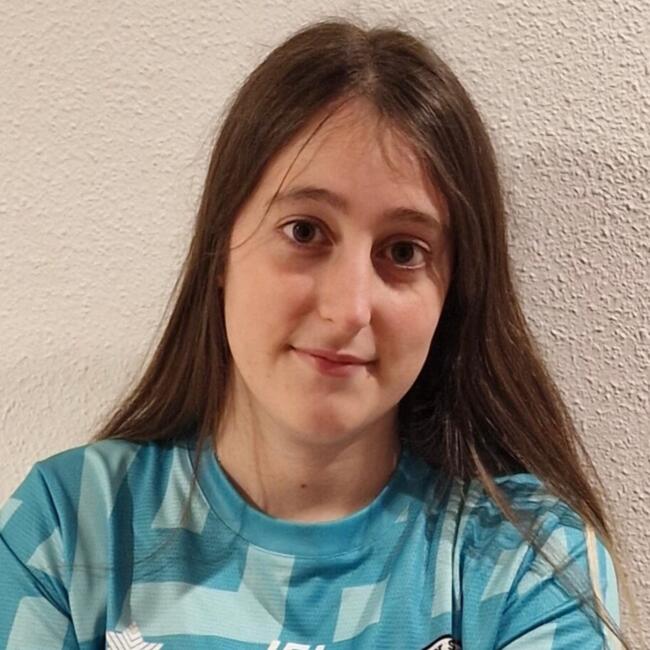 Babysitter in Puebla de Alfindén: Veronica