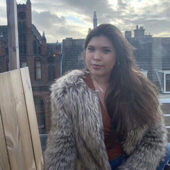 Oppas in Den Haag: Donna