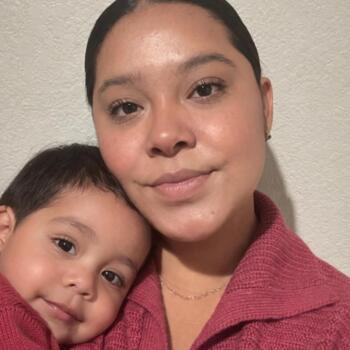 Babysitter in Ensenada: Jade Jazmin