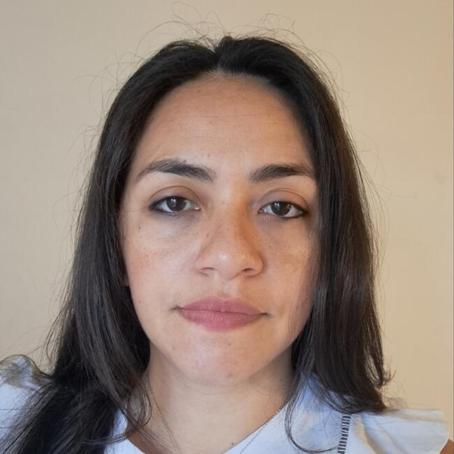 Babysitter in Mataró: LORENA