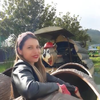 Babysitter in El Tejar: Laura Camila