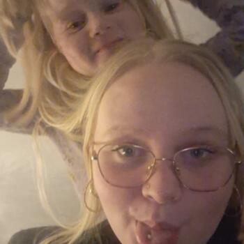 Babysitter Essen: Noémy