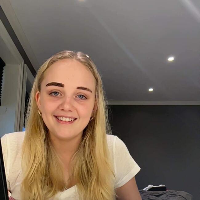 Babysitting job in Hønefoss: Celine
