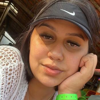 Babysitter in Aparecida de Goiânia: Geovanna