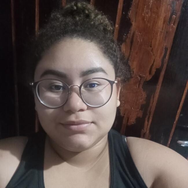 Babá em Fortaleza: Rebeca