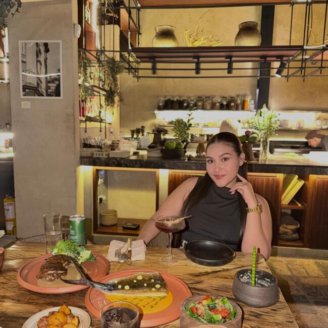 Babysitter in London: Nicole Parga