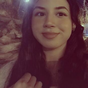Babysitter in Casablanca: Sara