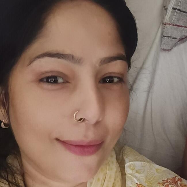 Babysitter in Pimpri-Chinchwad: Monica