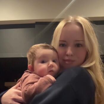 Babysitter in Oentsjerk: Anthe