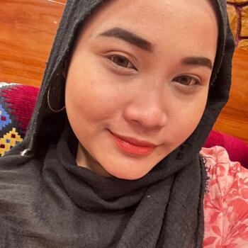 Pengasuh Johor Bahru: Nur Hazirah