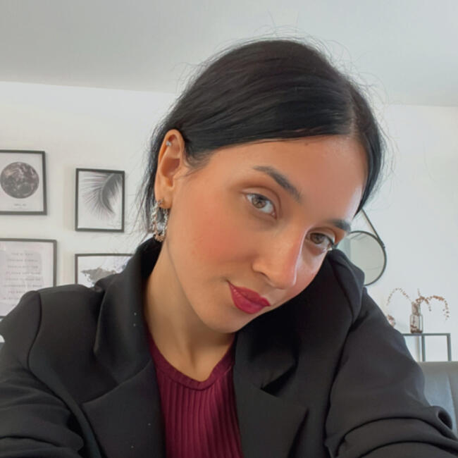 Babysitter a Casalnuovo di Napoli: Ivana