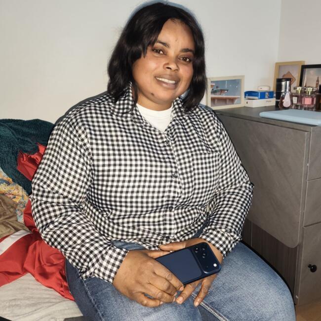 Babysitter in Marseille: Fatima