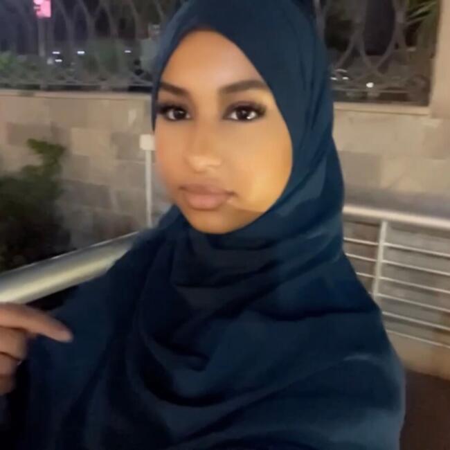 Babysitter in London: Roon