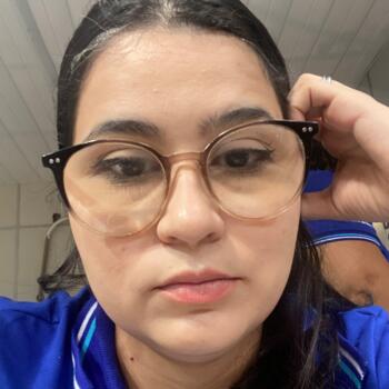 Família Camaragibe: Adriana