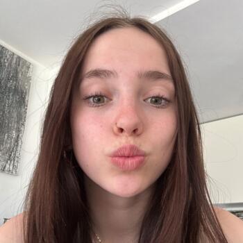 Babysitter Mont-Saint-Guibert: Lucie