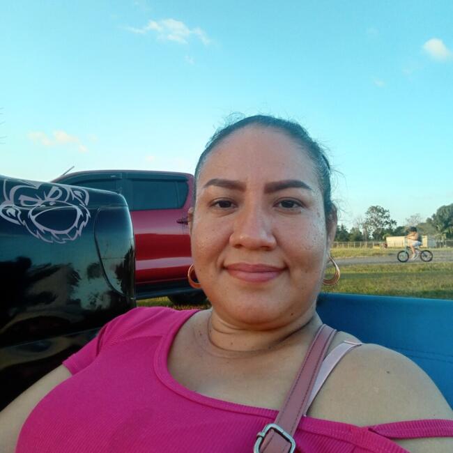 Babysitter in La Cola de San Pablo Viejo: Isis