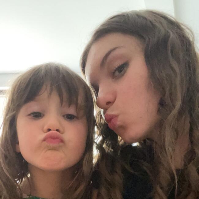 Babysitter in Tours: Lea