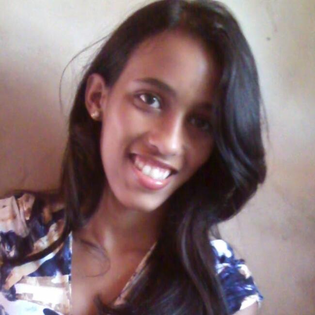 Babysitter in Águas Lindas de Goiás: Dheimina dos anjos