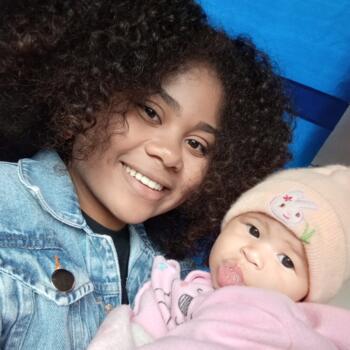 Babysitter in Campinas: Adrielly