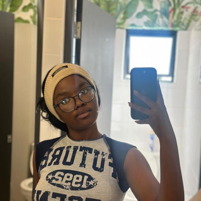 Babysitter in Hillcrest (KwaZulu-Natal): Asanda