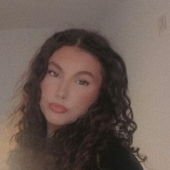 Babysitter in Saint-Ghislain: Malia