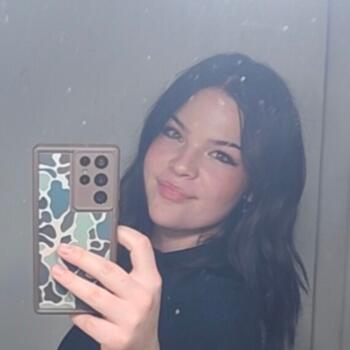 Babysitter in Ukiah: Lily