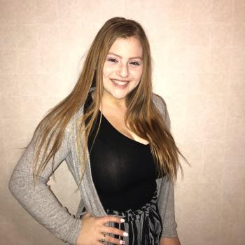 Babysitter Peoria: Gianna