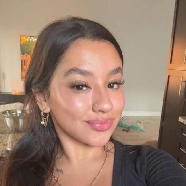 Babysitter in Los Angeles: Rose