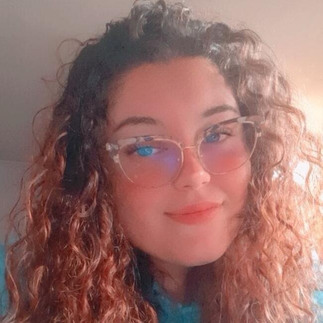 Babysitter in Imperia: Giulia