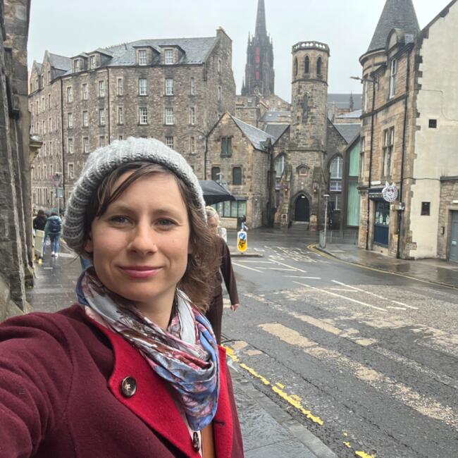 Job de garde d'enfants à Vancouver: Krystal