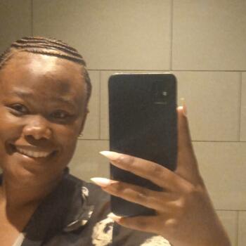 Babysitter Pietermaritzburg: Sinakhokonke