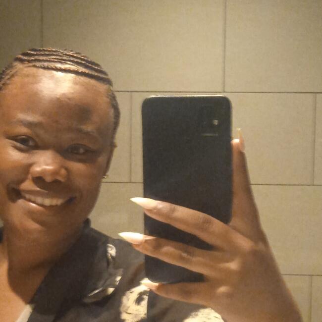 Babysitter in Pietermaritzburg: Sinakhokonke
