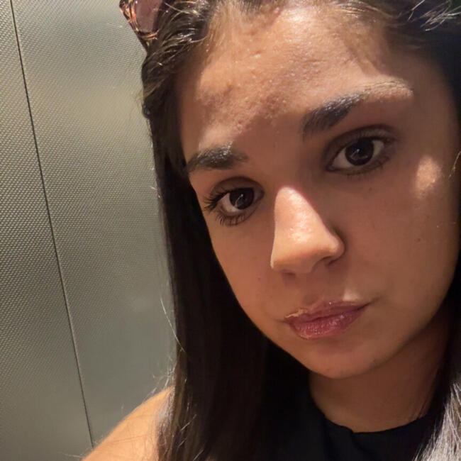 Babysitter in Ajaccio: Mallory