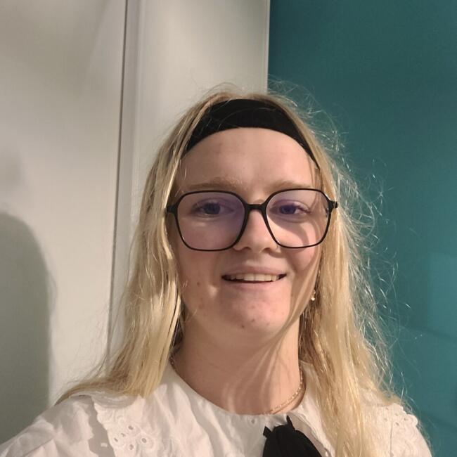 Babysitter in Saint-Germain-sur-Moine: Lilou