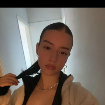 Babysitter στην περιοχή Περιστέρι: Ιωαννα