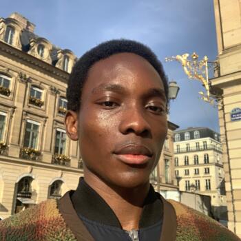 Babysitter in Épinay-sur-Seine: John