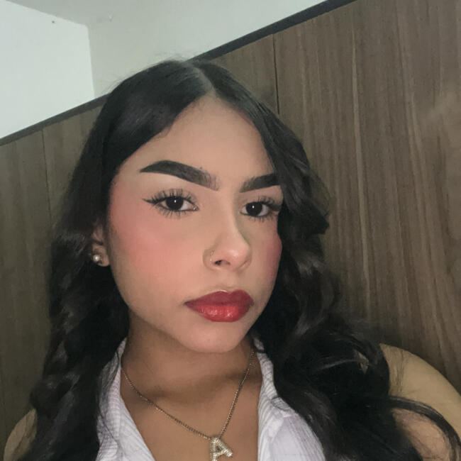 Babysitter in San Antonio del Prado: Angie Rojas