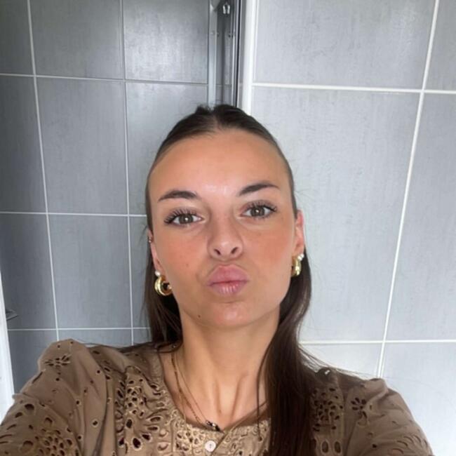 Babysitter in Pontonx-sur-l'Adour: Sarah