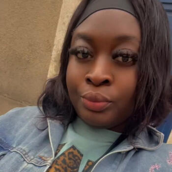 Babysitter in Bourges: Nasila