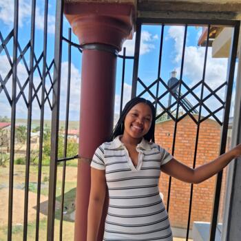 Babysitter in Stellenbosch: Angelique