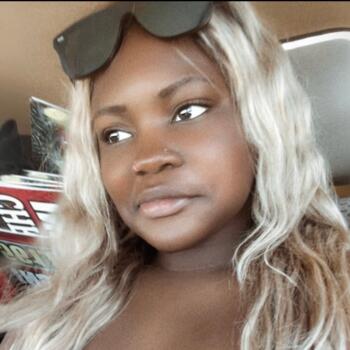 Babysitter in Port Saint Lucie: Tameka