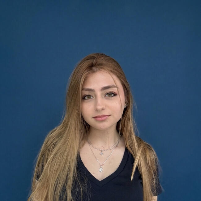 Babysitter in Liberty Hill: María Alejandra