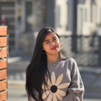 Babysitter in Santa Coloma de Gramenet: Puspa