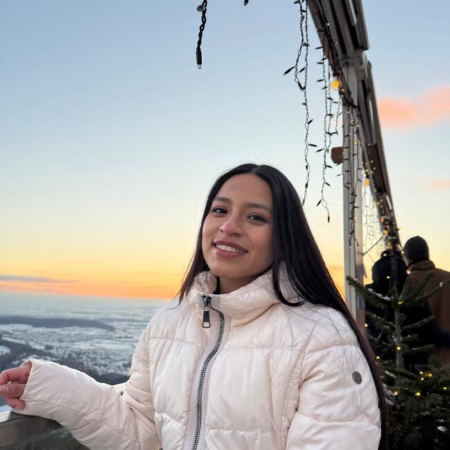 Babysitter in Wetzikon: Daniela