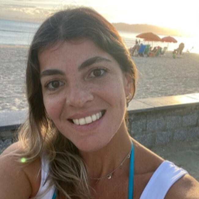Babysitter in Florianópolis: Emanuelli