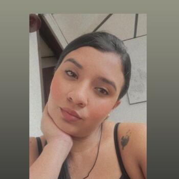 Baby-sitter in Montceau-les-Mines: Maria alejandra