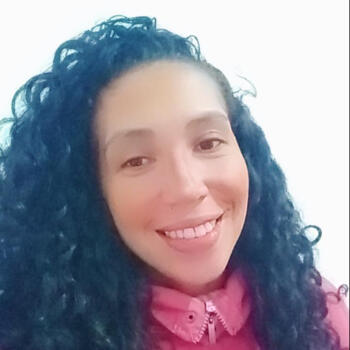 Niñera en El Porvenir (Provincia de Trujillo): Angelik